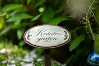 Ernte ohne Garten - Im duftenden Kräutergarten auf dem Balkon image